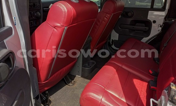 Acheter Occasion Voiture Jeep Wrangler Gris à Cotonou, Benin Acheter Occasion Voiture Jeep Wrangler Gris à Cotonou, Benin