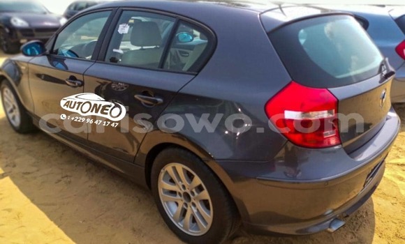 Sayi Na hannu BMW 1-Series Azurfa Mota in Cotonou a Benin Sayi Na hannu BMW 1-Series Azurfa Mota in Cotonou a Benin