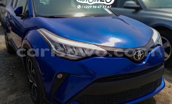 Acheter Occasion Voiture Toyota C-HR Bleu à Cotonou, Benin
