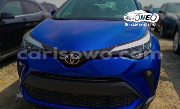 Sayi Na hannu Toyota C-HR Blue Mota in Cotonou a Benin Sayi Na hannu Toyota C-HR Blue Mota in Cotonou a Benin