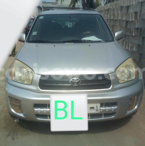 Big with watermark toyota rav4 benin cotonou 15792