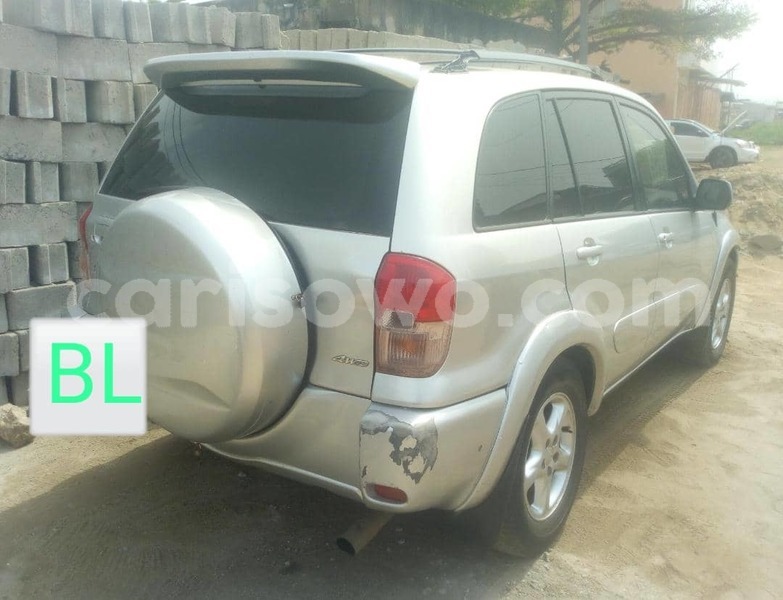 Big with watermark toyota rav4 benin cotonou 15792