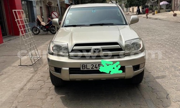 Ra Àlòkù Toyota 4Runner Alagara Ọkọ̀ in Cotonou ni Benin Ra Àlòkù Toyota 4Runner Alagara Ọkọ̀ in Cotonou ni Benin