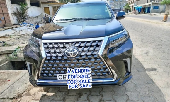 Acheter Neuf Voiture Toyota Prado Noir à Abomey Calavi, Benin Acheter Neuf Voiture Toyota Prado Noir à Abomey Calavi, Benin