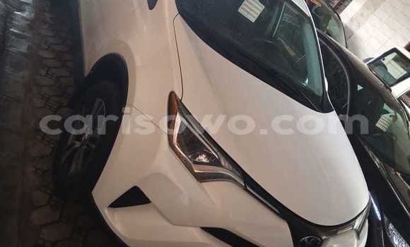 Acheter Import Voiture Toyota Tundra Noir à Cotonou, Benin Acheter Import Voiture Toyota Tundra Noir à Cotonou, Benin