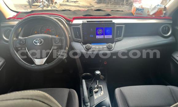 Acheter Occasion Voiture Toyota RAV4 Blanc à Cotonou, Benin Acheter Occasion Voiture Toyota RAV4 Blanc à Cotonou, Benin