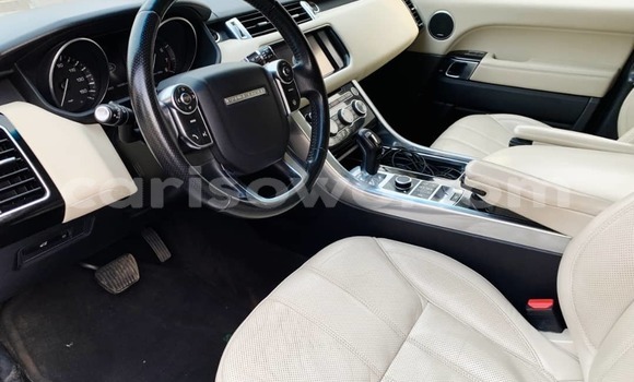 Acheter Occasion Voiture Range Rover Range Rover Vert à Cotonou, Benin Acheter Occasion Voiture Range Rover Range Rover Vert à Cotonou, Benin