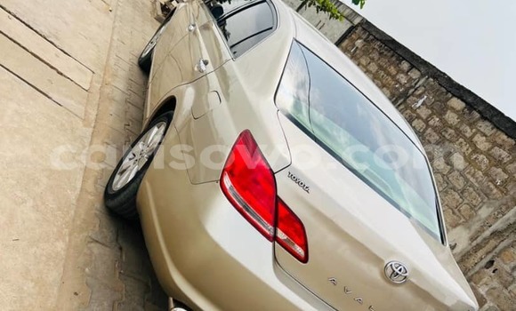 Acheter Occasion Voiture Toyota Avalon Beige à Cotonou, Benin Acheter Occasion Voiture Toyota Avalon Beige à Cotonou, Benin