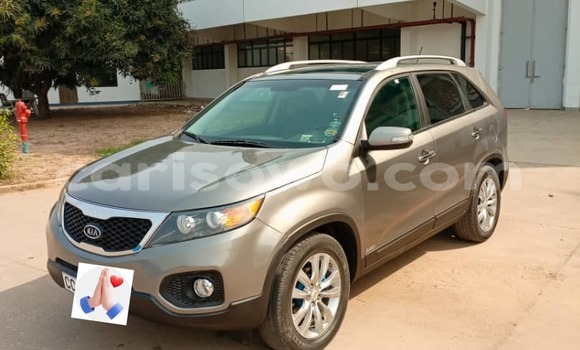Acheter Occasion Voiture Kia Sorento Beige à Cotonou, Benin Acheter Occasion Voiture Kia Sorento Beige à Cotonou, Benin