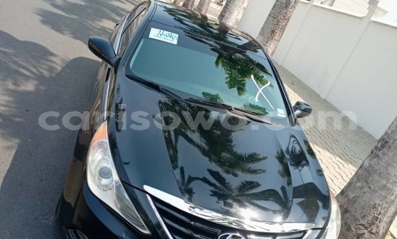 Sayi Na hannu Hyundai Sonata Black Mota in Cotonou a Benin Sayi Na hannu Hyundai Sonata Black Mota in Cotonou a Benin