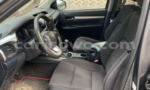 Buy Used Toyota Hilux Silver Car in Cotonou in Benign Buy Used Toyota Hilux Silver Car in Cotonou in Benign