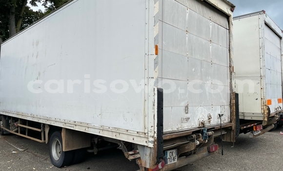 Acheter Occasion Voiture Renault 21 Blanc à Cotonou, Benin Acheter Occasion Voiture Renault 21 Blanc à Cotonou, Benin