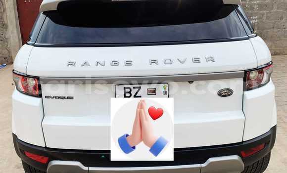 Acheter Occasion Voiture Range Rover Range Rover Blanc à Cotonou, Benin Acheter Occasion Voiture Range Rover Range Rover Blanc à Cotonou, Benin