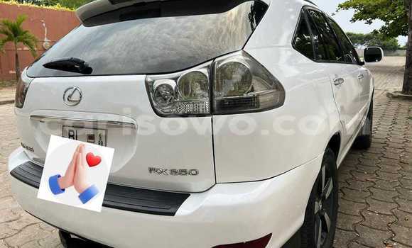 Sayi Na hannu Lexus RX 350 White Mota in Cotonou a Benin