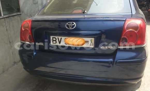 Ra Àlòkù Toyota Avensis Blue Ọkọ̀ in Cotonou ni Benin