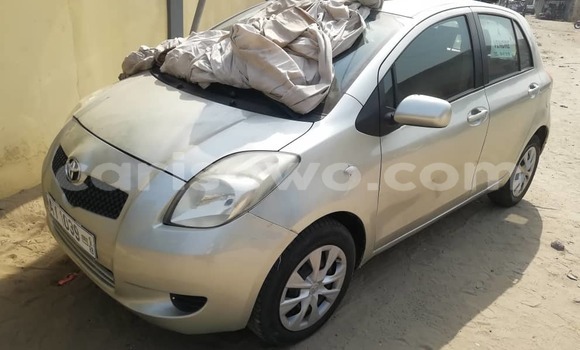 Ra Àlòkù Toyota Yaris Silver Ọkọ̀ in Cotonou ni Benin Ra Àlòkù Toyota Yaris Silver Ọkọ̀ in Cotonou ni Benin