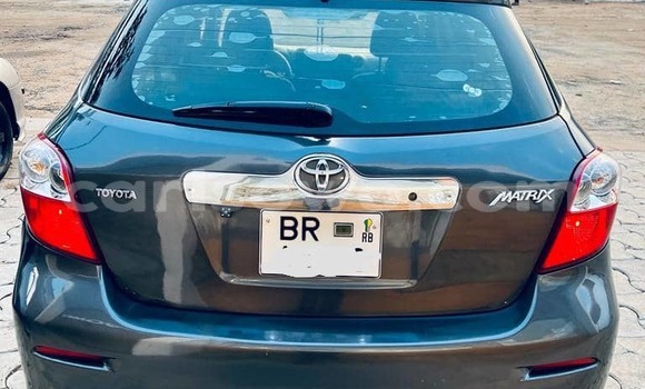 Ra Àlòkù Toyota Matrix Miiran Ọkọ̀ in Cotonou ni Benin