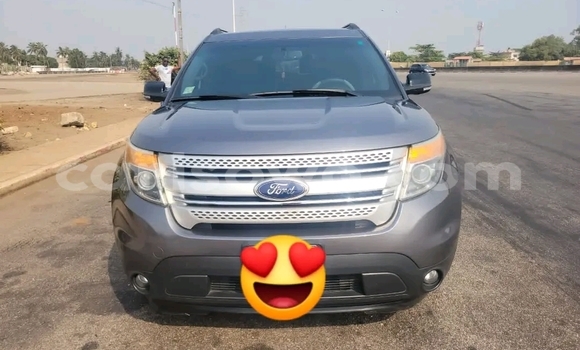 Acheter Occasion Voiture Ford Explorer Gris à Cotonou, Benin