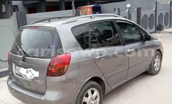 Ra Àlòkù Toyota Corolla Verso Silver Ọkọ̀ in Cotonou ni Benin Ra Àlòkù Toyota Corolla Verso Silver Ọkọ̀ in Cotonou ni Benin