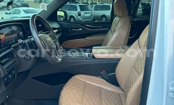 Acheter Import Voiture Cadillac Escalade Autre à Cotonou, Benin Acheter Import Voiture Cadillac Escalade Autre à Cotonou, Benin