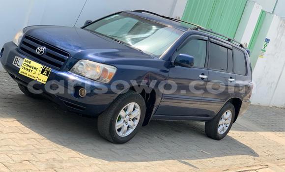 Ra Àlòkù Toyota Highlander Blue Ọkọ̀ in Cotonou ni Benin Ra Àlòkù Toyota Highlander Blue Ọkọ̀ in Cotonou ni Benin