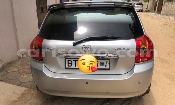 Ra Àlòkù Toyota Corolla Silver Ọkọ̀ in Cotonou ni Benin