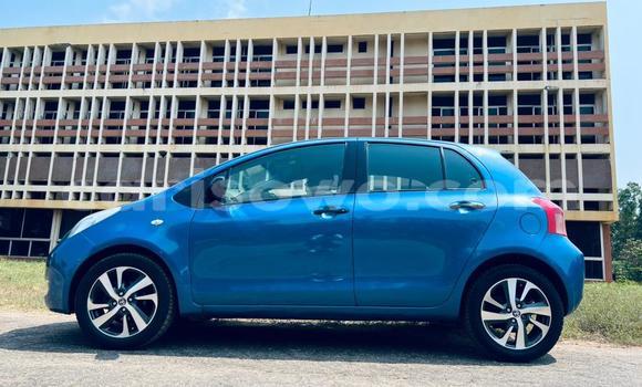 Acheter Occasion Voiture Toyota Yaris Bleu à Abomey Calavi, Benin