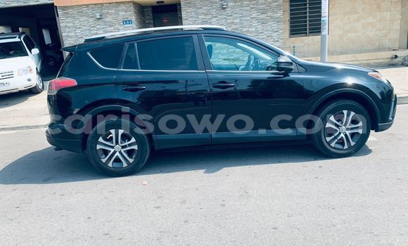 Acheter Occasion Voiture Toyota RAV4 Noir à Cotonou, Benin Acheter Occasion Voiture Toyota RAV4 Noir à Cotonou, Benin