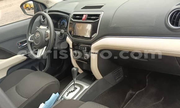 Acheter Occasion Voiture Toyota Rush Noir à Cotonou, Benin Acheter Occasion Voiture Toyota Rush Noir à Cotonou, Benin