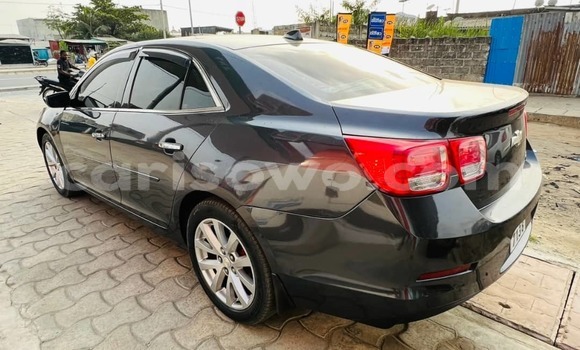 Acheter Occasion Voiture Chevrolet Malibu Noir à Cotonou, Benin Acheter Occasion Voiture Chevrolet Malibu Noir à Cotonou, Benin