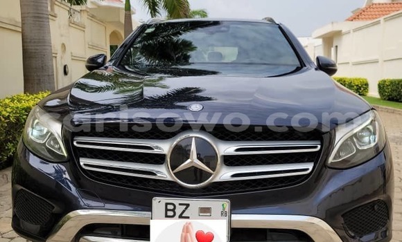 Acheter Occasion Voiture Mercedes-Benz GLC Noir à Cotonou, Benin Acheter Occasion Voiture Mercedes-Benz GLC Noir à Cotonou, Benin