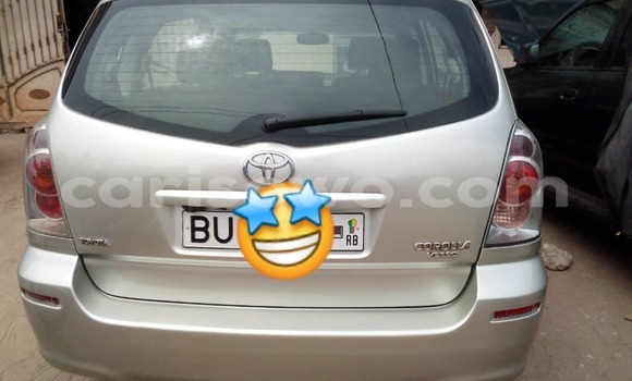 Acheter Occasion Voiture Toyota Corolla Verso Gris à Cotonou, Benin Acheter Occasion Voiture Toyota Corolla Verso Gris à Cotonou, Benin