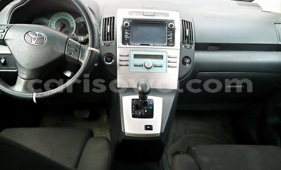 Acheter Occasion Voiture Toyota Corolla Verso Gris à Cotonou, Benin Acheter Occasion Voiture Toyota Corolla Verso Gris à Cotonou, Benin