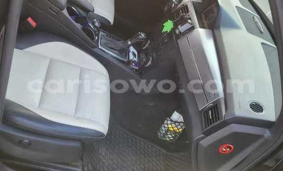 Acheter Occasion Voiture Mercedes-Benz GLK–Class Noir à Cotonou, Benin Acheter Occasion Voiture Mercedes-Benz GLK–Class Noir à Cotonou, Benin