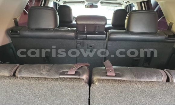 Sayi Na hannu Toyota 4Runner White Mota in Cotonou a Benin Sayi Na hannu Toyota 4Runner White Mota in Cotonou a Benin