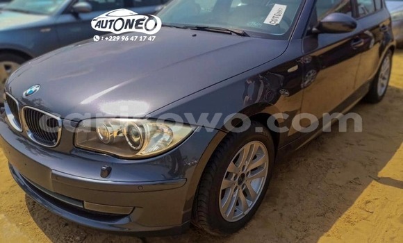 Acheter Occasion Voiture BMW 1-Series Gris à Cotonou, Benin Acheter Occasion Voiture BMW 1-Series Gris à Cotonou, Benin