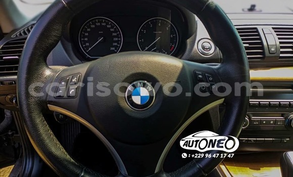 Acheter Occasion Voiture BMW 1-Series Gris à Cotonou, Benin Acheter Occasion Voiture BMW 1-Series Gris à Cotonou, Benin