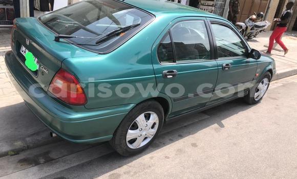 Buy Used Honda Civic Green Car in Cotonou in Benign Buy Used Honda Civic Green Car in Cotonou in Benign