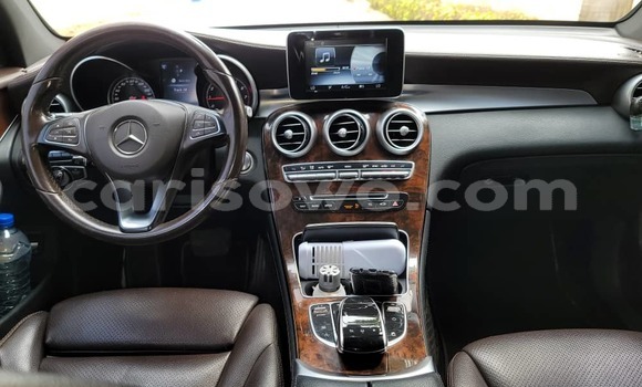 Acheter Occasion Voiture Mercedes-Benz GLC Noir à Cotonou, Benin Acheter Occasion Voiture Mercedes-Benz GLC Noir à Cotonou, Benin