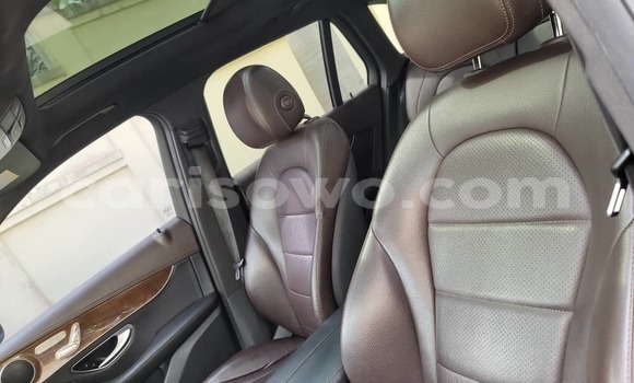 Acheter Occasion Voiture Mercedes-Benz GLC Noir à Cotonou, Benin Acheter Occasion Voiture Mercedes-Benz GLC Noir à Cotonou, Benin