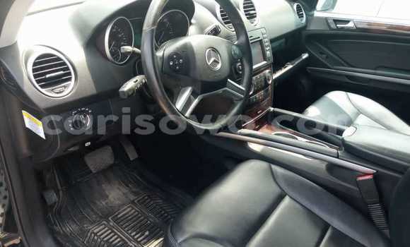 Sayi Na hannu Mercedes-Benz ML–Class Black Mota in Cotonou a Benin Sayi Na hannu Mercedes-Benz ML–Class Black Mota in Cotonou a Benin