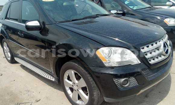 Sayi Na hannu Mercedes-Benz ML–Class Black Mota in Cotonou a Benin Sayi Na hannu Mercedes-Benz ML–Class Black Mota in Cotonou a Benin