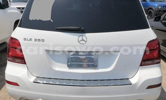 Sayi Na hannu Mercedes-Benz GLK–Class White Mota in Cotonou a Benin Sayi Na hannu Mercedes-Benz GLK–Class White Mota in Cotonou a Benin