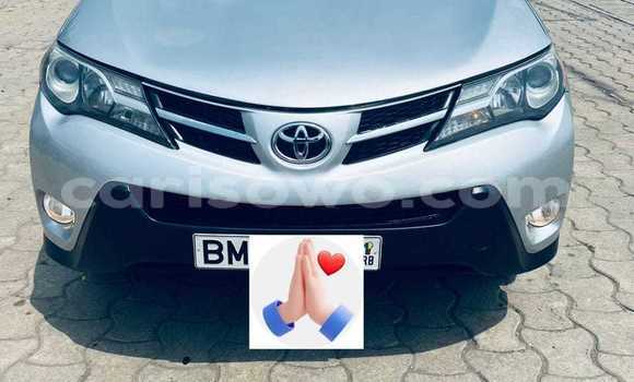 Sayi Na hannu Toyota RAV4 Azurfa Mota in Cotonou a Benin Sayi Na hannu Toyota RAV4 Azurfa Mota in Cotonou a Benin