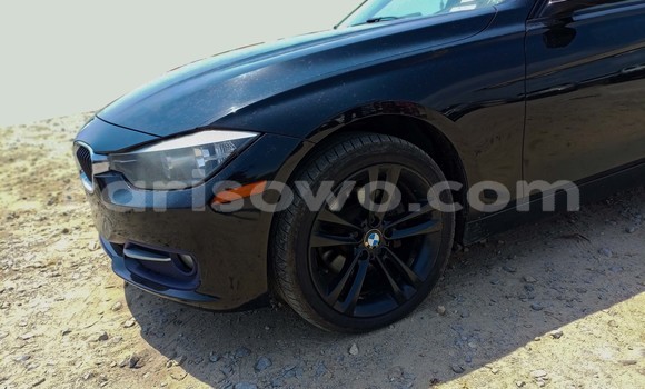 Sayi Na hannu BMW 321 Black Mota in Parakou a Benin Sayi Na hannu BMW 321 Black Mota in Parakou a Benin