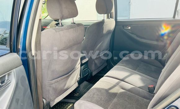 Acheter Occasion Voiture Toyota Corolla Bleu à Abomey Calavi, Benin Acheter Occasion Voiture Toyota Corolla Bleu à Abomey Calavi, Benin