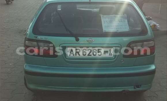 Ra Àlòkù Nissan Almera Alawọ ewe Ọkọ̀ in Cotonou ni Benin Ra Àlòkù Nissan Almera Alawọ ewe Ọkọ̀ in Cotonou ni Benin