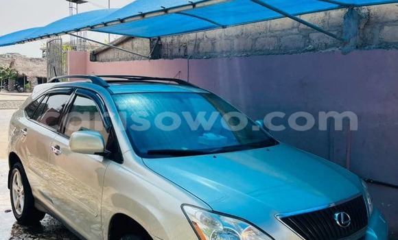 Buy Used Lexus RX 330 Silver Car in Cotonou in Benign Buy Used Lexus RX 330 Silver Car in Cotonou in Benign