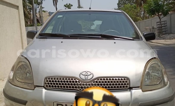 Ra Àlòkù Toyota Yaris Silver Ọkọ̀ in Cotonou ni Benin