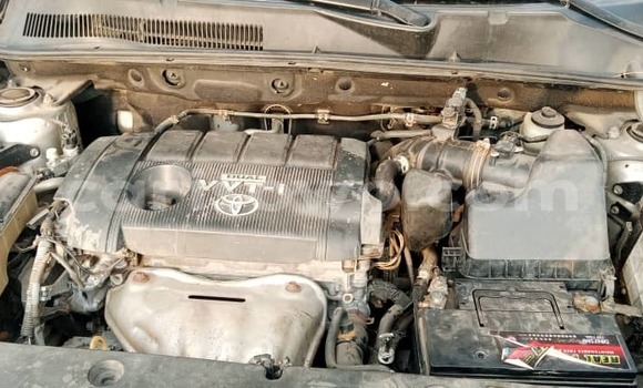 Ra Àlòkù Toyota RAV4 Silver Ọkọ̀ in Cotonou ni Benin Ra Àlòkù Toyota RAV4 Silver Ọkọ̀ in Cotonou ni Benin